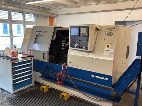 Torno CNC DAEWOO PUMA 230B