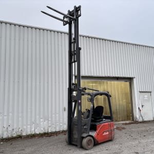 LINDE E 16-01 Electric forklift