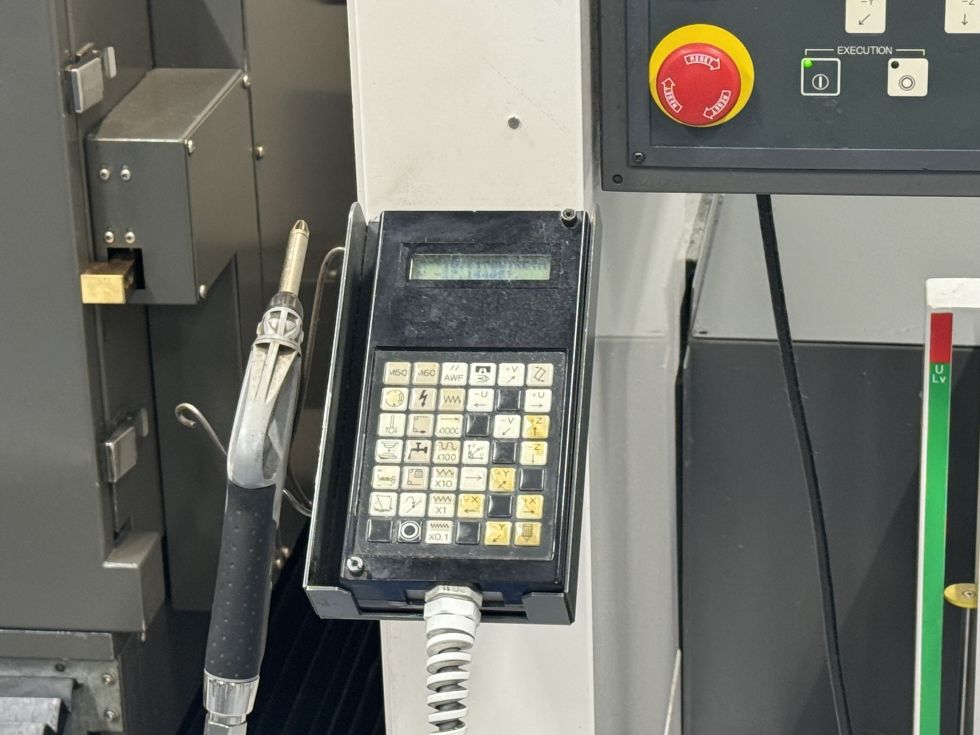 EDM machine FANUC - ROBOCUTA-1iA