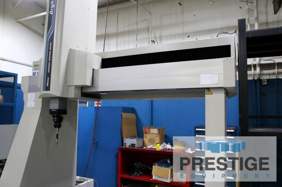 CNC Coordinate Measuring Machine