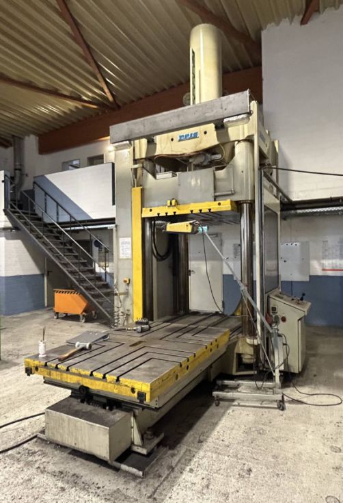 Hydraulic press REIS - TUS 130 - 200