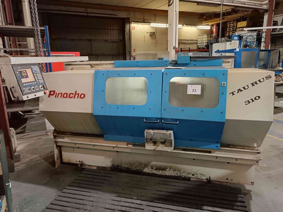 TORNO CNC PINACHO TAURUS 310 de 1000 mm