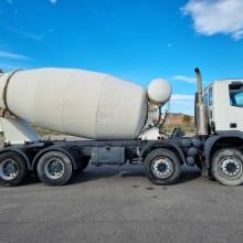 Camión Hormigonera IVECO EUROTRAKKER 380