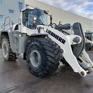 Cargadora LIEBHERR L586 XPower