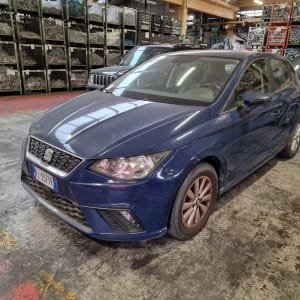 Automóvil SEAT IBIZA