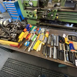 Lot lathe accessories