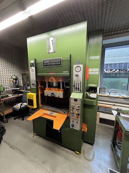 HANS SCHOEN SH6 Hydraulic press