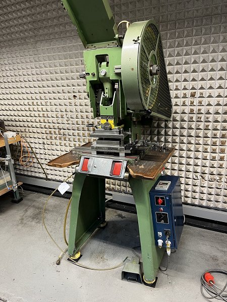 KAISER PRESSEN P010E Eccentric press