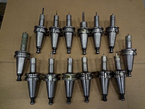 Lot BT 40 tool holders