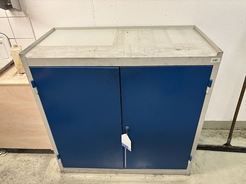 Hinged door cabinet without contents