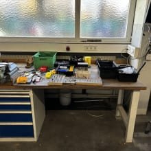 LUTZ Workbench with contents