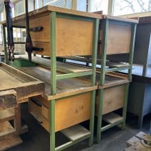 Lot workbenches