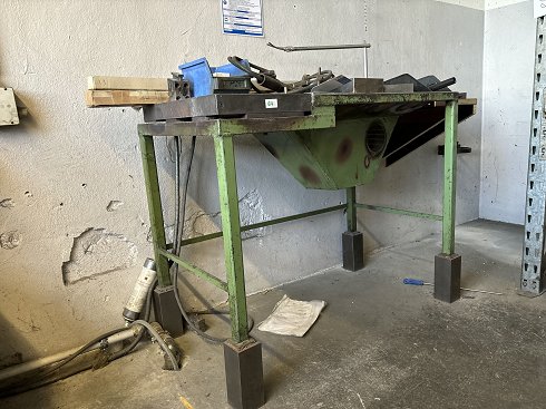 Welding workstation