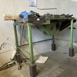 Welding workstation