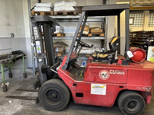 CLARK C500YS60LPG LPG forklift