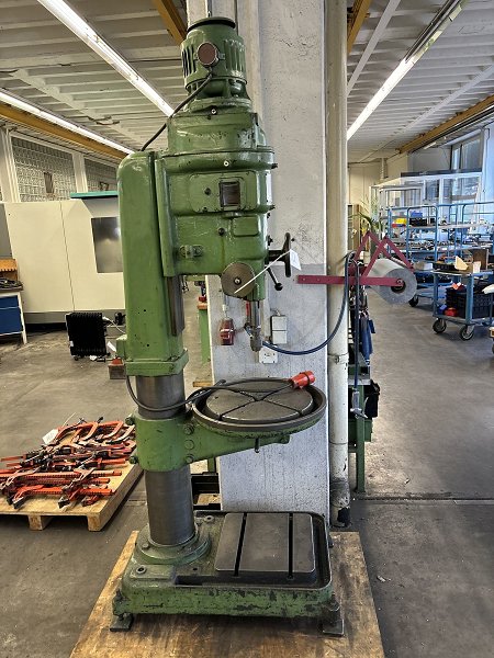 WEBO V5 Pillar drilling machine