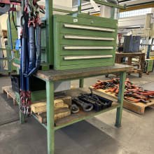 Workshop drawer cabinet without contents