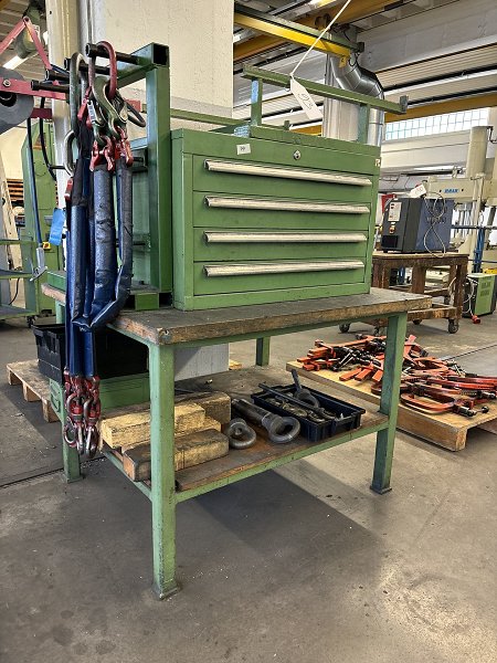 Workshop drawer cabinet without contents