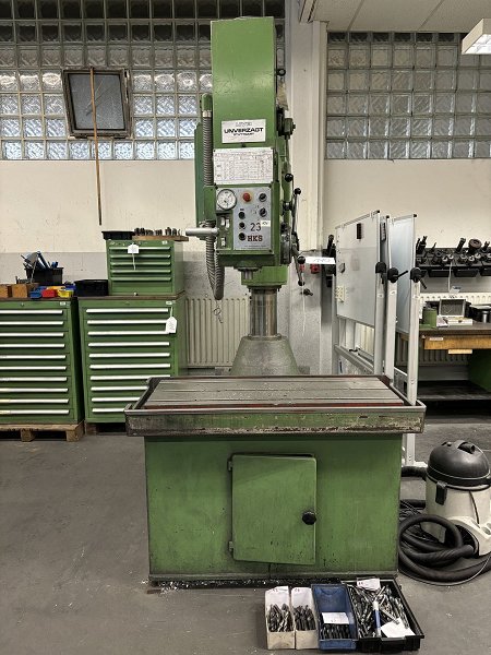 HKS 23 MG Radial drilling machine