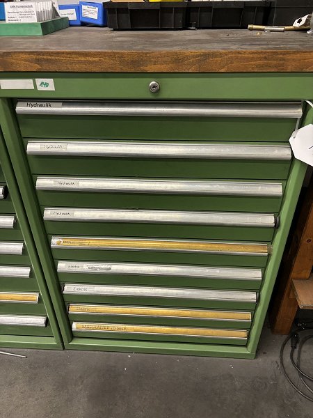 Workshop drawer cabinet with contents