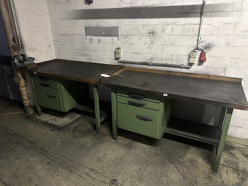 Lot Workbenches without contents