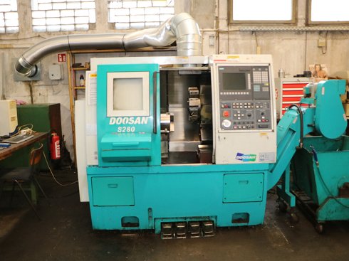 Torno CNC DOOSAN S280