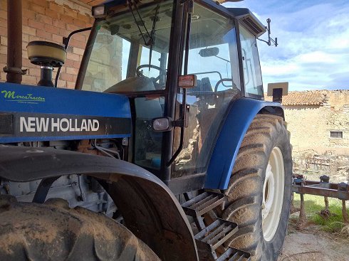 Tractor NEW HOLLAND 8340 -  Z-94407-VE