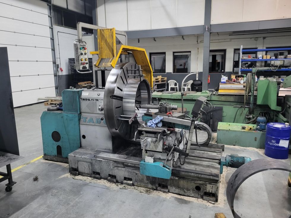 Facing lathe TADU - FS 750