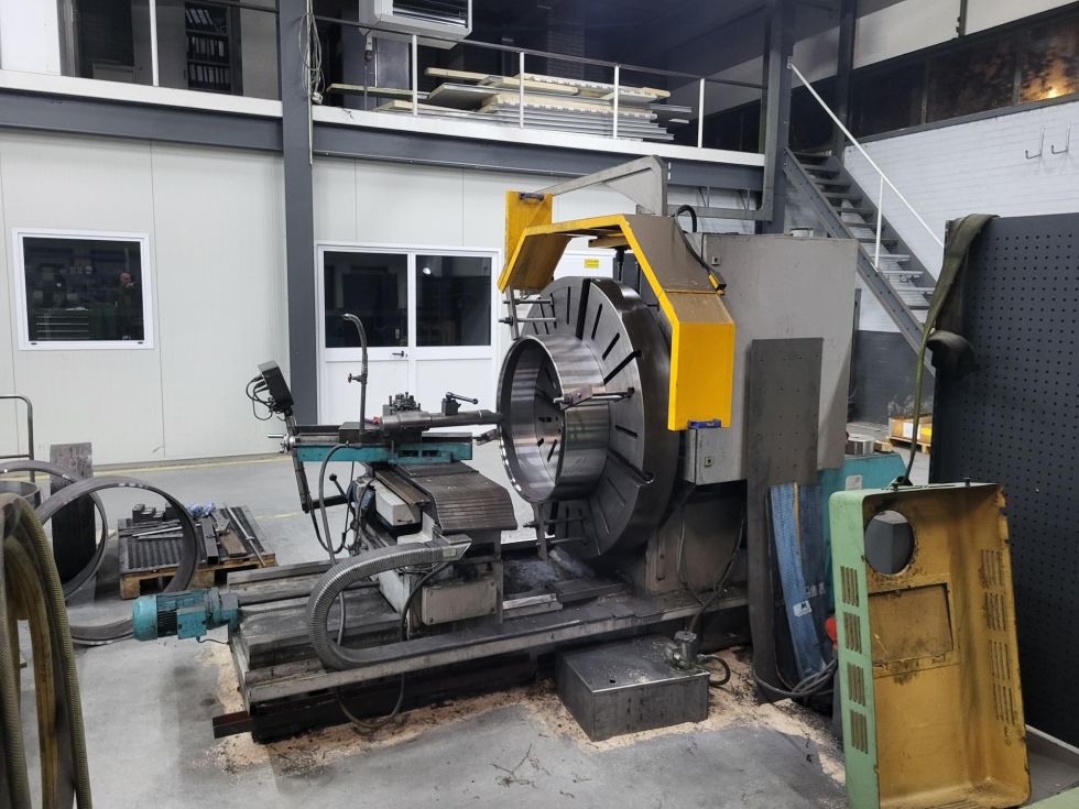 Facing lathe TADU - FS 750