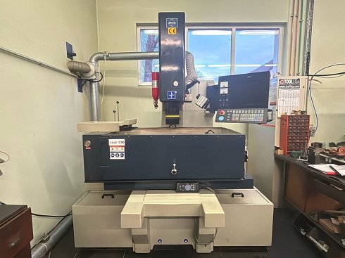 Electroerosionadora por penetración NEUAR PRECISION CNC - C 90