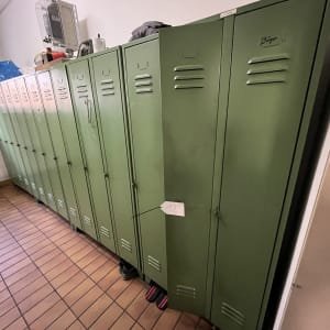 Lot lockers