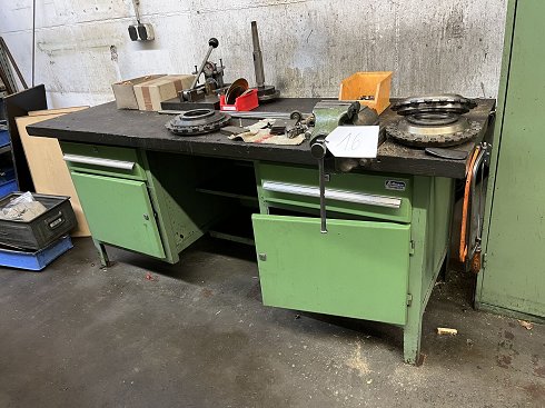 Workbench with contents