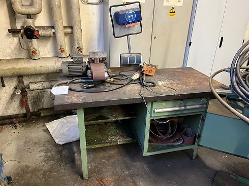 Workbench with belt sander