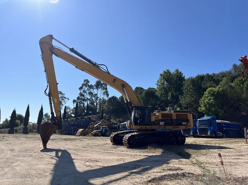 Excavadora de Orugas CATERPILLAR 390 DL