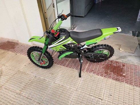 Minimoto automática de 49cc y ruedas de 10". NUEVA (L1)