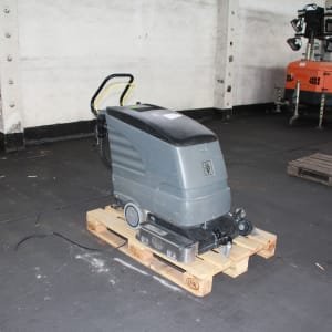 KÄRCHER BR530 Bp Pack Scrubber dryer