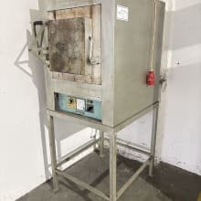 HERAEUS Curing oven