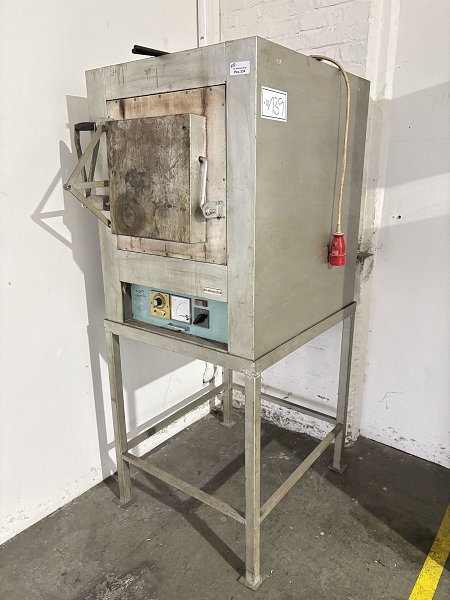 HERAEUS Curing oven