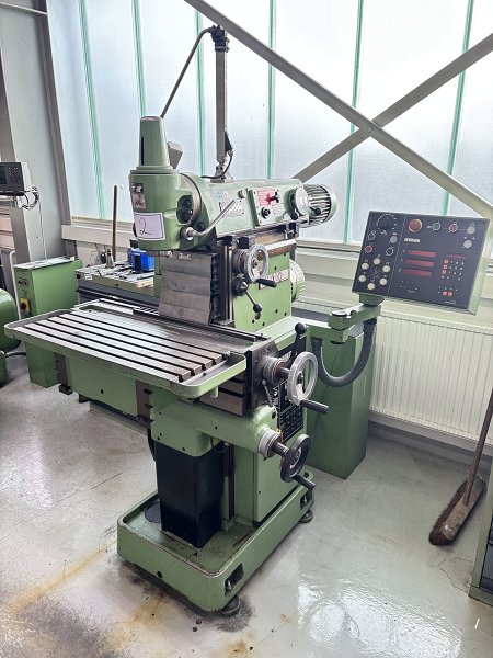 MIKRON WF 2 SA Tool milling machine