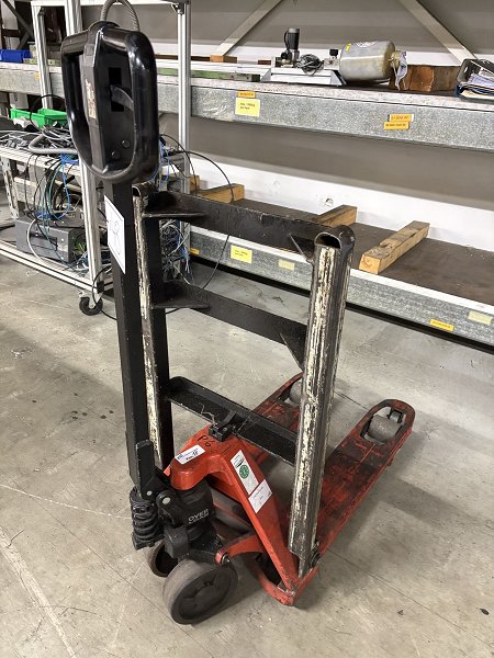 BT Hand pallet truck