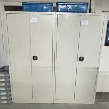 2 hinged door cabinets with contents