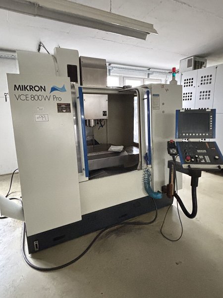 MIKRON VCE 800 W PLUS CNC machining centre