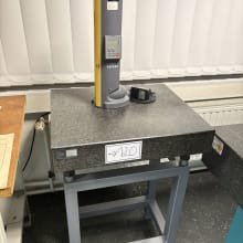 SYLVAC Z CAL 300 Digital height gauge on granite plate