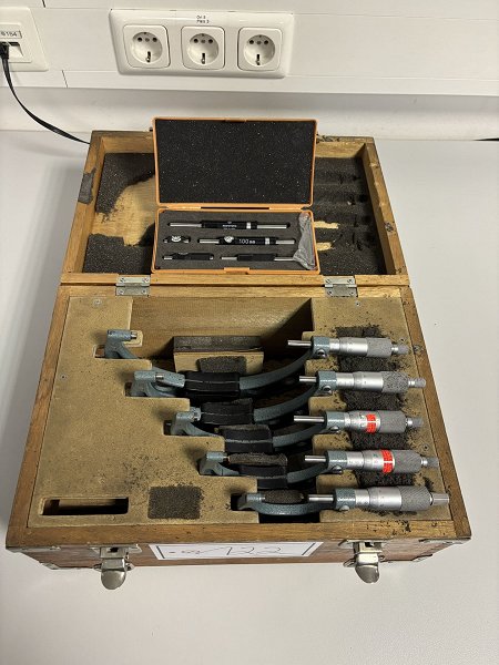 MITUTOYO Set outside micrometers