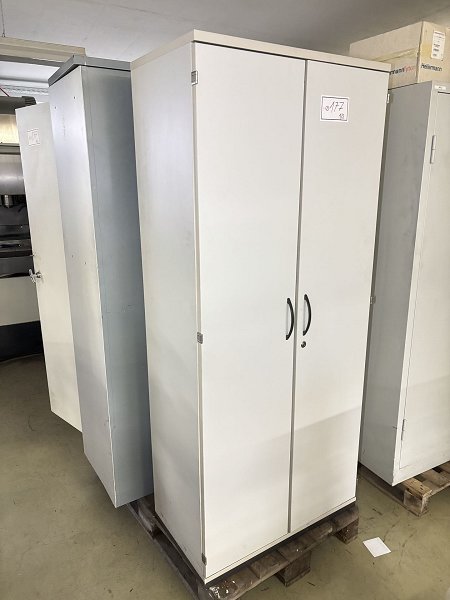 2 hinged door cabinets with contents