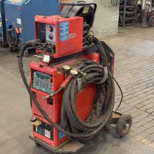 FRONIUS TRANSPULS SYNERGIC 4000 Welding machine