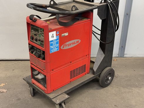 FRONIUS MAGICWAVE 2600 Welding machine