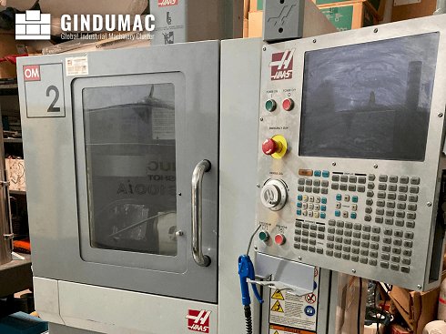 &#x27a4; Centro de mecanizado HAAS OM-2A usado en venta | gindumac.com