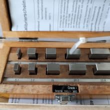 Lot gauge block boxes