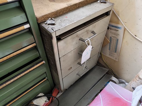 Workshop drawer cabinet with contents